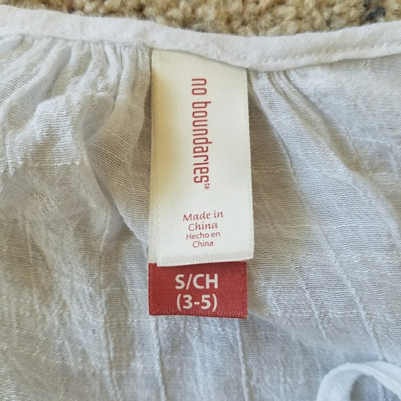 No boundaries peasant blouse. - Picture 3 of 4